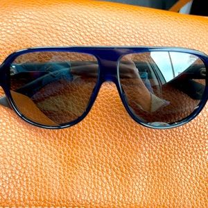 Gucci Sunglases unisex